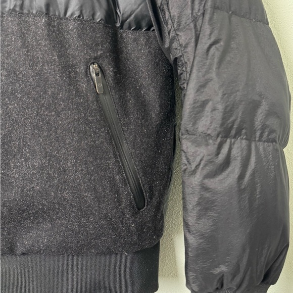 Lululemon Roam Far Wool Goose Down Bomber Puffer Jacket Black/Heathered Black 10 - Picture 7 of 16